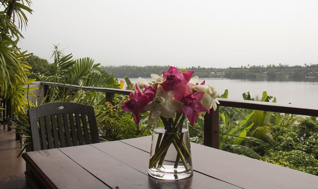 Thumbelina Apartments & Hotel Aluthgama Exterior foto